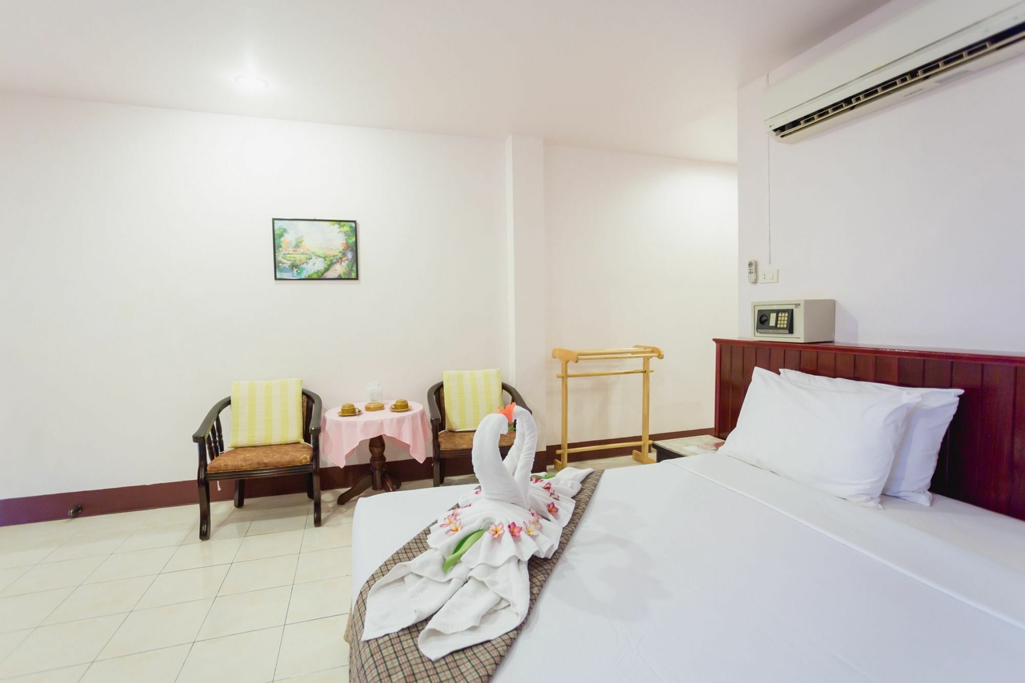 Rabbit Mansion2 Apartment Patong Luaran gambar